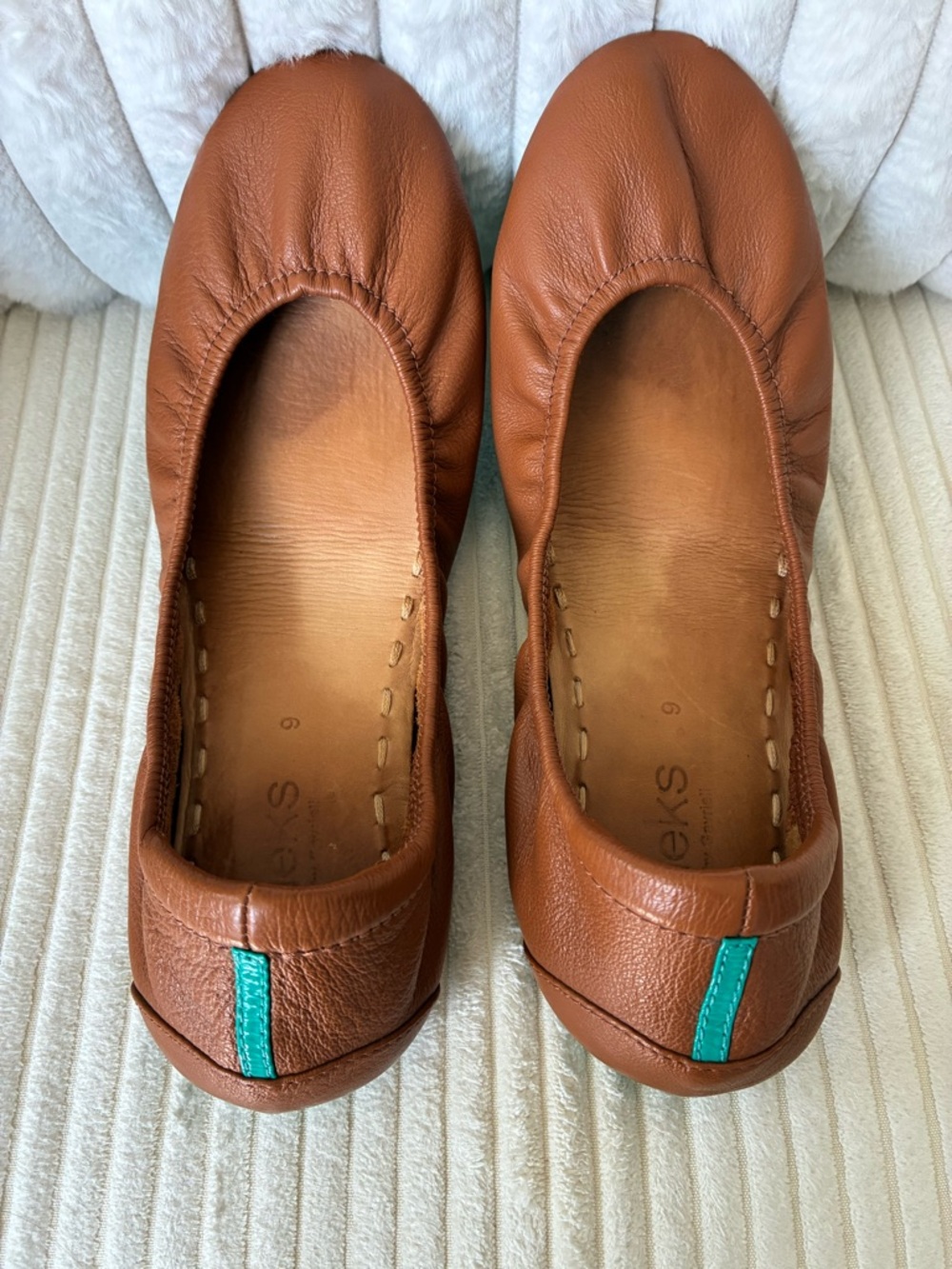 Host Pick🎉 Tieks Chestnut Leather Ballet Flats - Picture 4 of 7